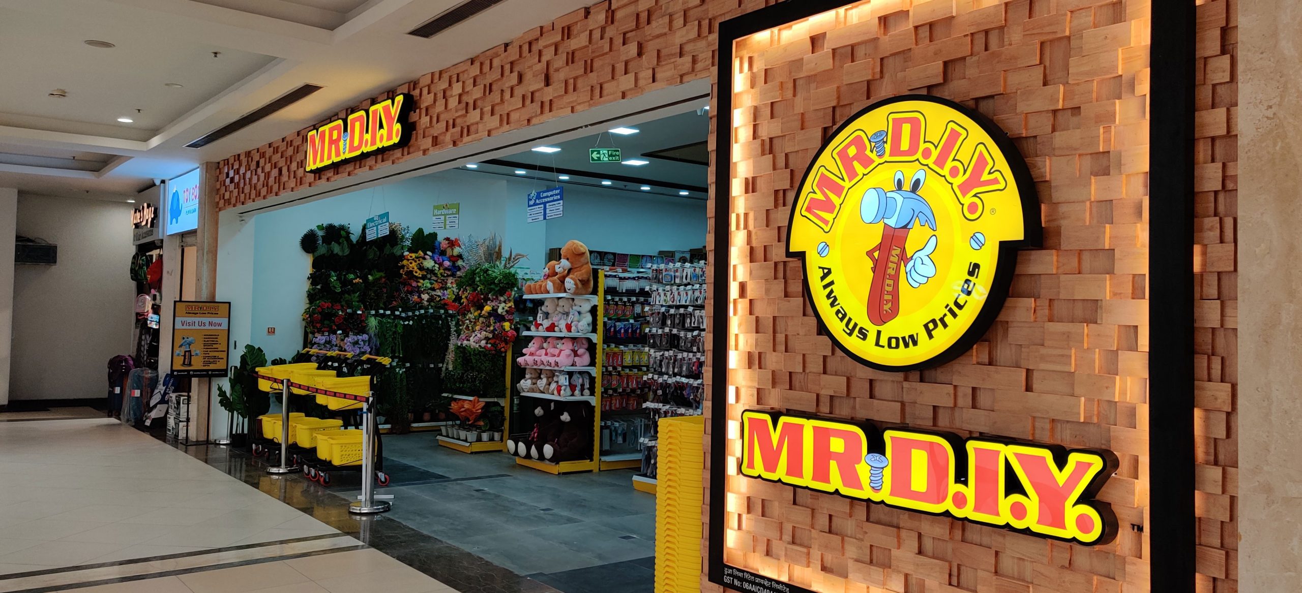 Electronics and Accessories Ardee Mall